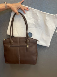 Load image into Gallery viewer, Leather Embossed Purse
