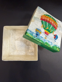 Load image into Gallery viewer, Hot Air Capiz Shell Box
